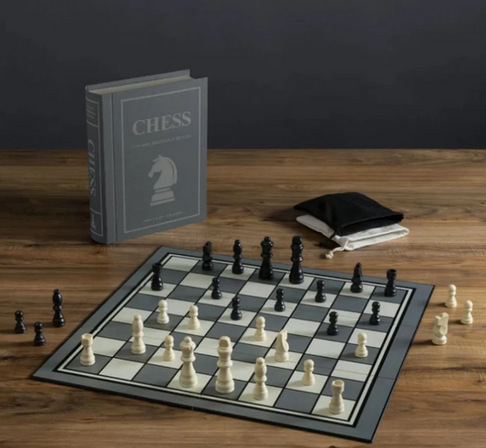 Chess Vintage Bookshelf Edition